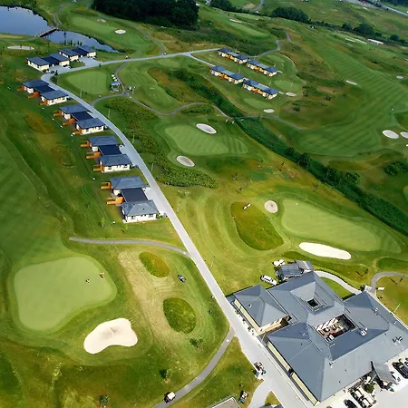 Ξενοδοχείο με διαμερίσματα Black Bridge