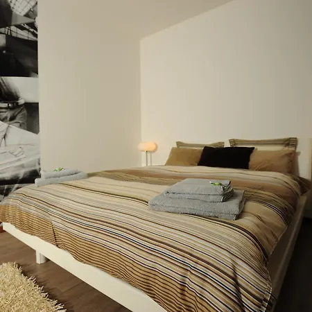 Aparthotel Black Bridge 4*
